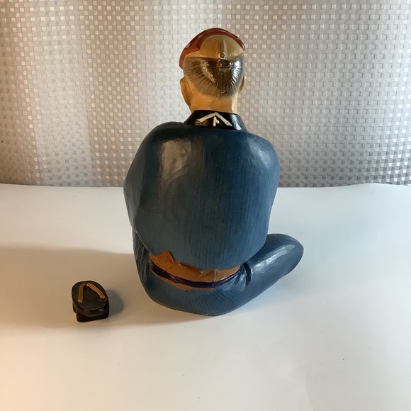 Hakata Urasaki Doll Japanese Sandal Shoe Maker Clay Figurine Hand Painted VTG - Picture 3 of 8